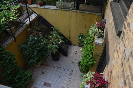 Enlarge photo 11