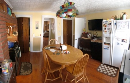 Enlarge photo 19