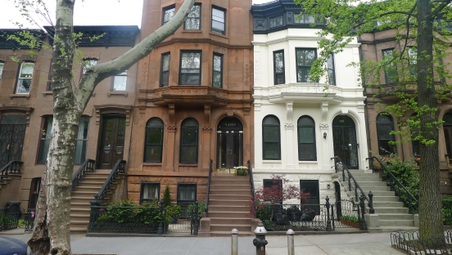 477 1st Street