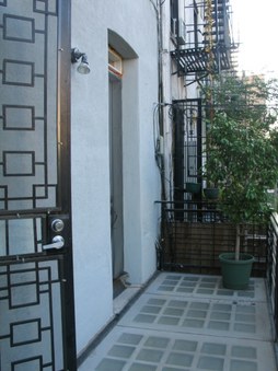 Enlarge photo 22