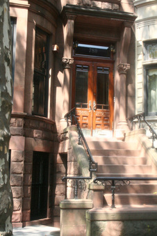 789 Carroll St b/t 7-8 Ave