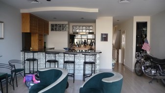 Enlarge photo 21
