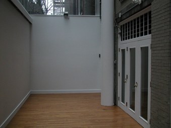 Enlarge photo 52