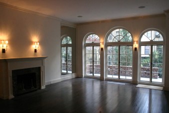 Enlarge photo 32