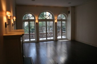 Enlarge photo 33