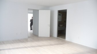 Enlarge photo 18