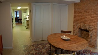 Enlarge photo 52