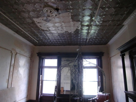 Enlarge photo 19