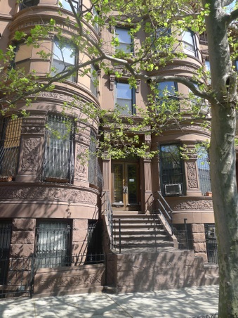 852 St Nicholas Ave