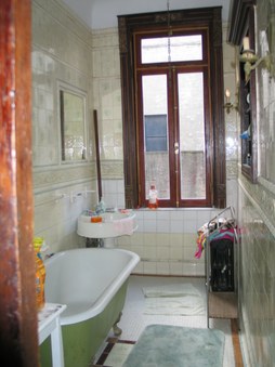 Enlarge photo 19