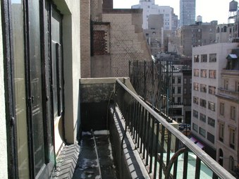 Enlarge photo 16