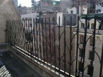 Enlarge photo 21
