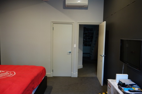 Enlarge photo 77