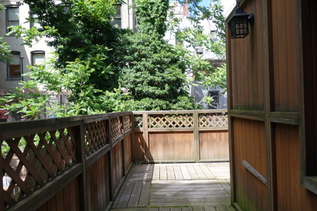 Enlarge photo 82
