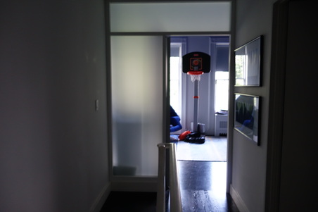 Enlarge photo 105