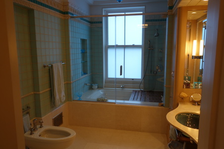 Enlarge photo 92