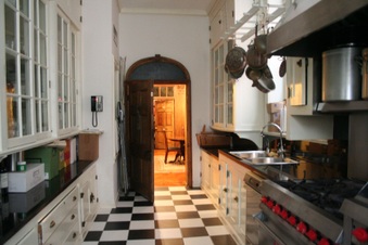 Enlarge photo 16