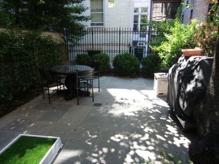 Enlarge photo 23