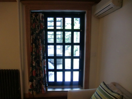 Enlarge photo 23