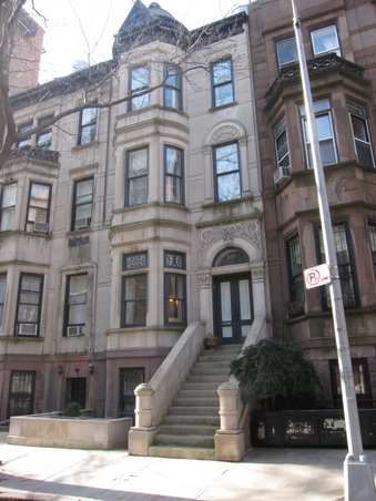 Mogul Townhouse - 326 West 87 Street