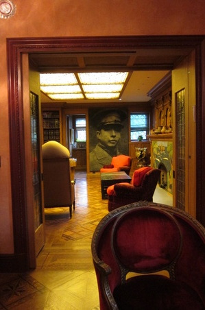 Enlarge photo 16