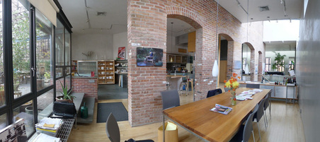 Enlarge photo 11