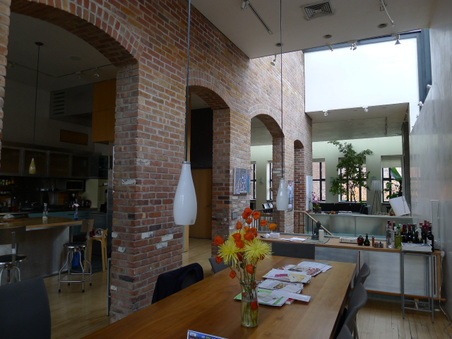 Enlarge photo 13