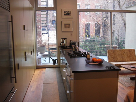 Enlarge photo 22
