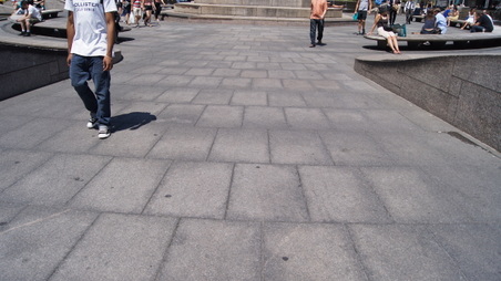 Enlarge photo 12