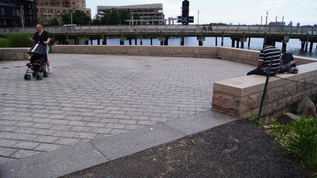 Enlarge photo 34