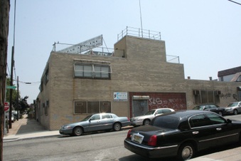 Enlarge photo 3