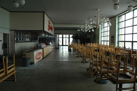 Enlarge photo 17