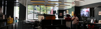 Enlarge photo 17