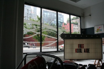 Enlarge photo 23