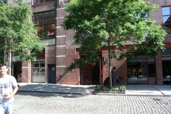 Enlarge photo 16