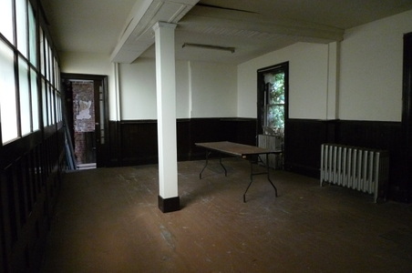 Enlarge photo 18
