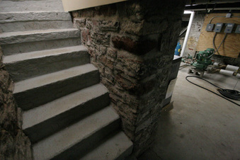 Enlarge photo 68