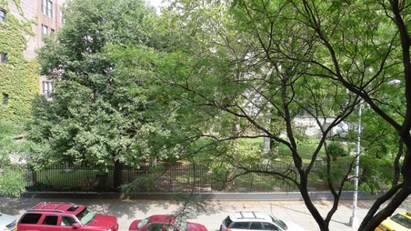 Enlarge photo 21