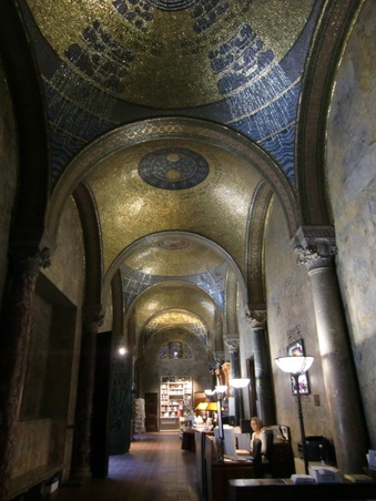 Enlarge photo 36