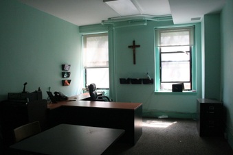 Enlarge photo 18