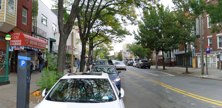 Norman Ave (Manhattan Ave-Leonard St)