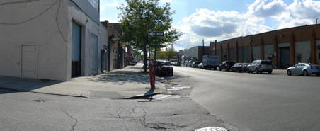2nd Ave (46th St-47th St)