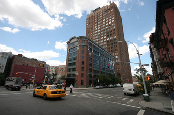 Enlarge photo 18
