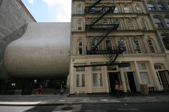 Enlarge photo 32