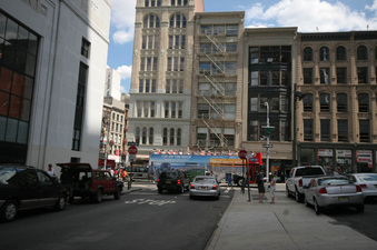 Enlarge photo 88