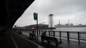 LOWER EAST SIDE (BRIDGE VIEW)