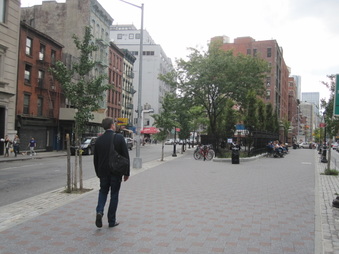 Enlarge photo 4