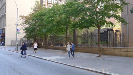 Enlarge photo 35