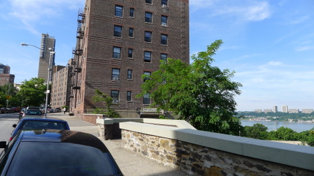 Enlarge photo 28