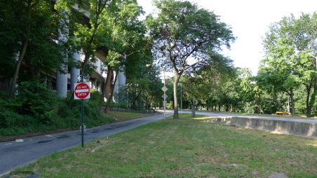 Enlarge photo 13
